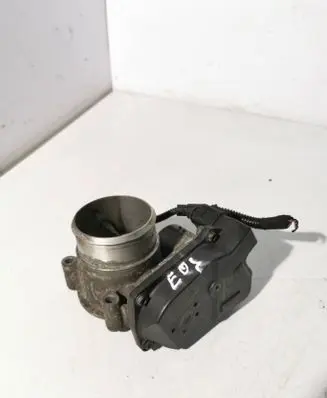 Volkswagen Eos Throttle valve 06F133062G 2900314121 A2C53044094