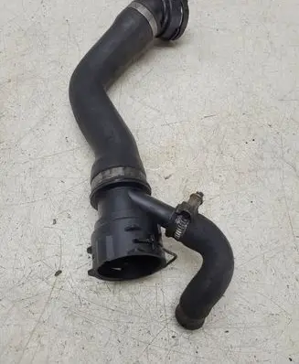 BMW 5 E60 E61 Engine coolant pipe/hose