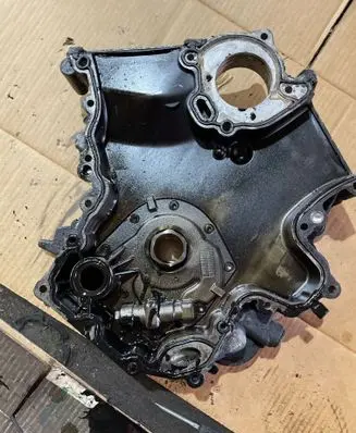 Infiniti FX Timing chain cover 8201103515 00111111 308225080