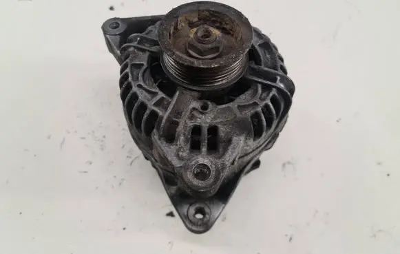 Audi A6 S6 C5 4B Generator/alternator