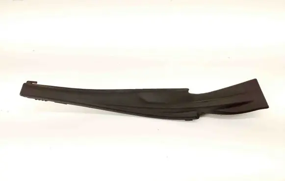 Nissan Micra K14 Fender end trim 668945FA0A