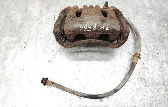 Nissan Leaf I (ZE0) Front brake caliper