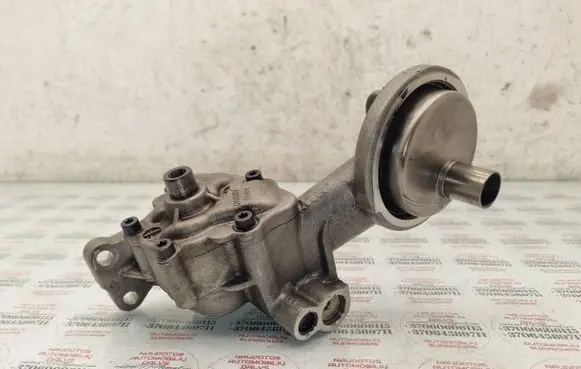 Audi A6 S6 C6 4F Oil pump 059115105AG