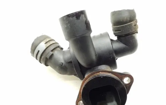 Volkswagen Caddy Thermostat/thermostat housing 03121111S