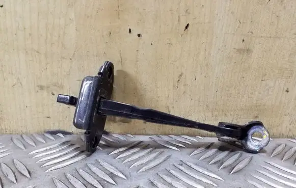 KIA Rio Rear door check strap stopper