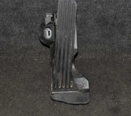 Volkswagen PASSAT B6 Accelerator throttle pedal 1K2721503T