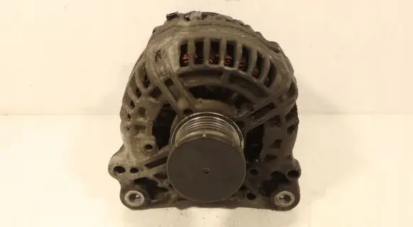 Skoda Rapid (NH) Generator/alternator 0124525201