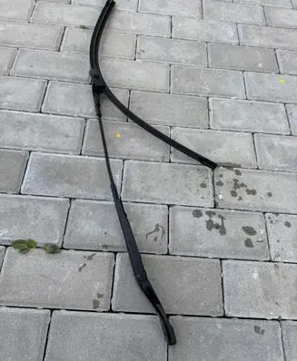 Mercedes-Benz S W221 Front wiper blade arm A2218200144 2218200144