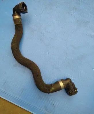 Peugeot 208 Engine coolant pipe/hose 339