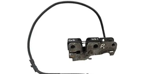 Volkswagen Golf VI Engine bonnet/hood lock/catch