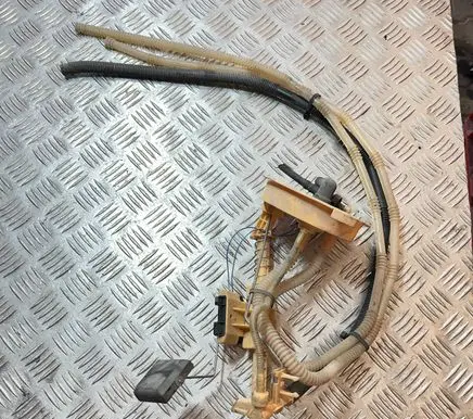 BMW 3 E90 E91 Fuel level sensor 7190944 A2C5326247