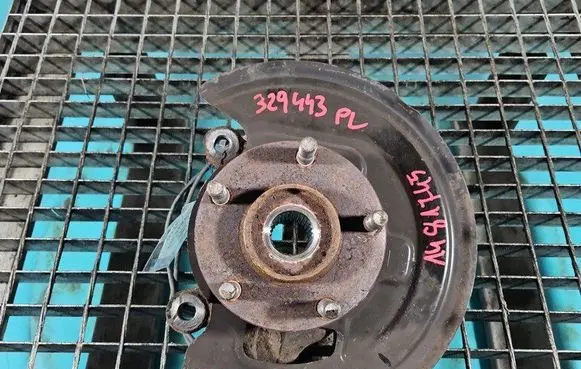 Nissan Juke I F15 Front wheel hub spindle knuckle IMPRK1481745