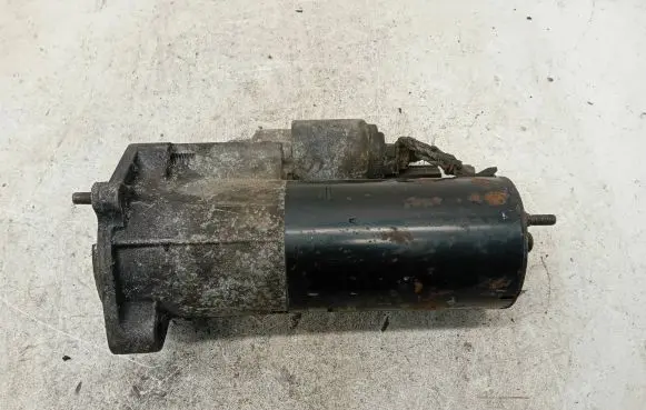 Audi A4 S4 B7 8E 8H Starter motor