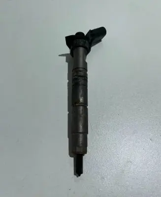 Mercedes-Benz GLC X253 C253 Fuel injector A6510702987 0445117035
