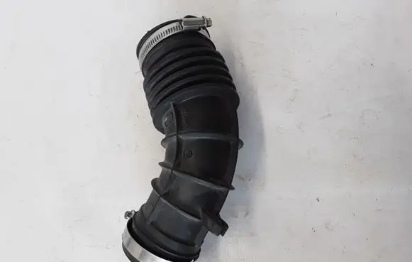 Renault Kadjar Air intake duct part 165764EA0A