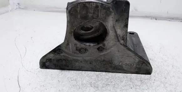 BMW 5 E60 E61 Engine mounting bracket 22116761149 TF1960211