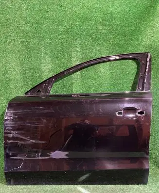 Audi A8 S8 D4 4H Front door