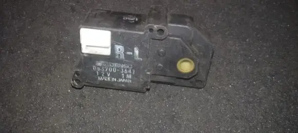 Toyota Camry Air flap motor/actuator 0637003641