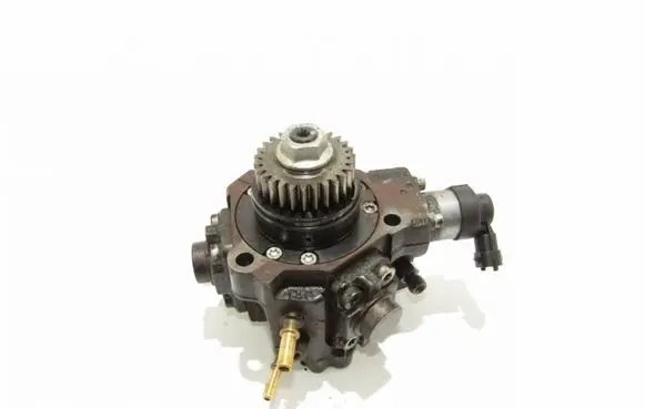 Nissan Primastar Fuel injection high pressure pump 8200912103