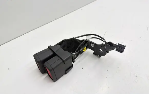 Skoda Octavia Mk4 Middle seatbelt buckle (rear) 8Y0857739M