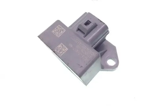 Ford Kuga II Glow plug pre-heat relay FG1A7H417MA