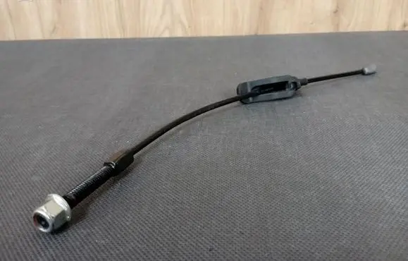 Volvo V40 Cross country Handbrake/parking brake wiring cable 