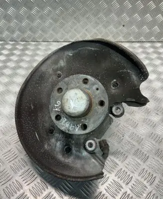 Audi A4 S4 B8 8K Rear wheel hub spindle/knuckle 8K0505435 8K0501249
