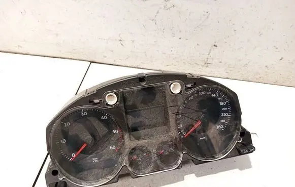 Volkswagen PASSAT B6 Speedometer (instrument cluster) a2c53194181