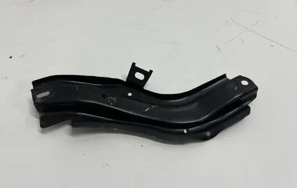 Audi Q5 SQ5 Radiator support slam panel bracket 80A805528
