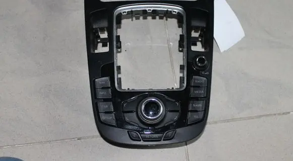 Audi A5 8T 8F Head unit multimedia control 8T0919609WFX