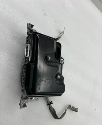 Tesla Model 3 Engine control unit/module 156930300 158289100B