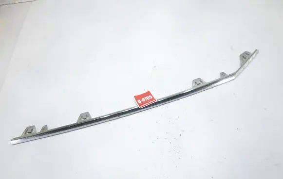 Volkswagen PASSAT B8 Front bumper splitter molding 3G0853505B