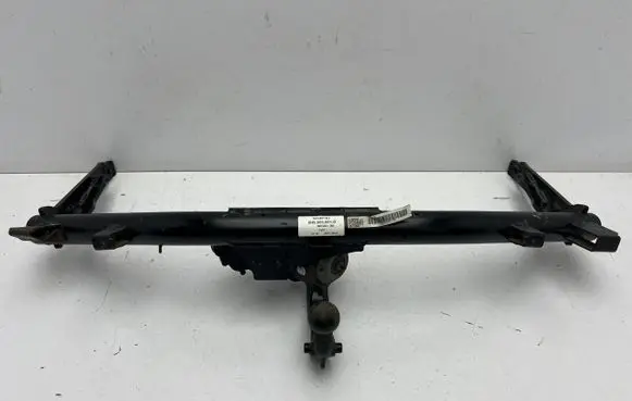 Volkswagen Golf VIII Tow bar 5H9803881D