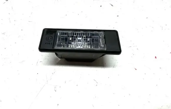 Nissan Juke I F15 Number plate light 25300100