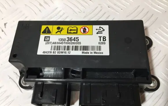 Opel Insignia A Airbag control unit/module 13503645