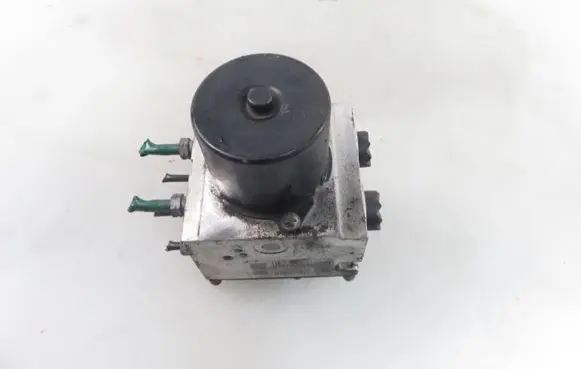 Peugeot 407 ABS Pump 15732101