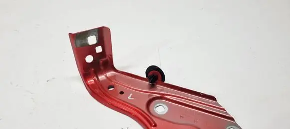 Fender mounting bracket