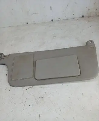 Sun visor