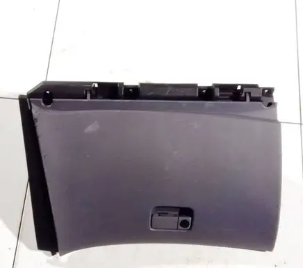 Nissan Primera Glove box 68520av600
