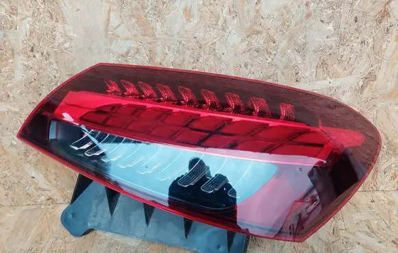Mercedes-Benz E W213 Rear/tail lights A2139063209 ITPD009363