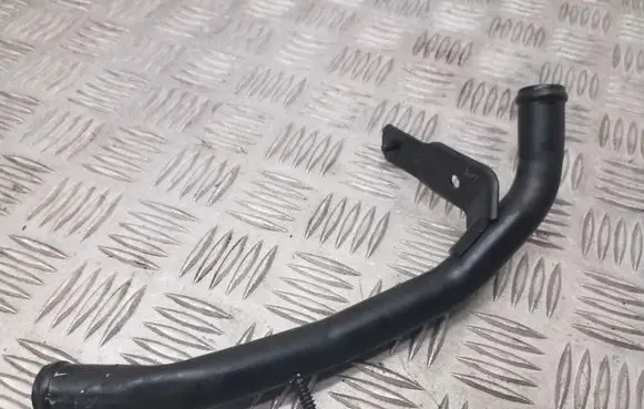Volkswagen Jetta VI Engine coolant pipe/hose 03L122157R
