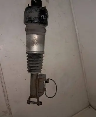 Mercedes-Benz CLS C219 Air suspension front shock absorber 20190329 163267 162967
