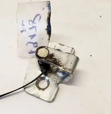 Opel Meriva A Front door lock loop/hook striker 96336