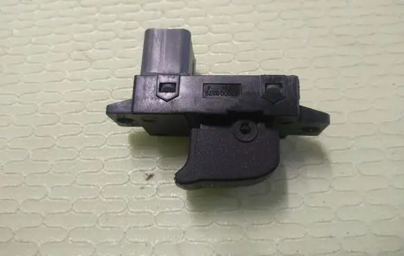 SsangYong Korando Electric window control switch 202006279