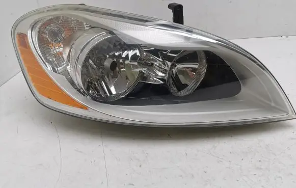Volvo XC60 Headlight/headlamp 30763146