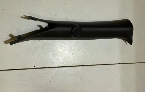 Ford Mustang VI (A) pillar trim FR3B6303513A
