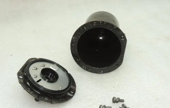 Opel Vivaro Fuel filter housing 95529250