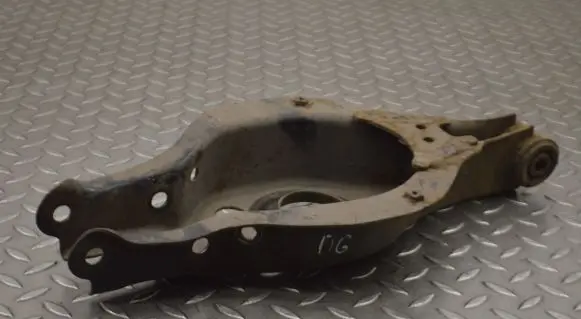 Lexus IS III XE30 Rear upper control arm/wishbone