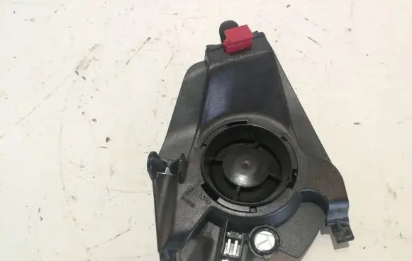Volvo V70 Parcel shelf speaker 8633993
