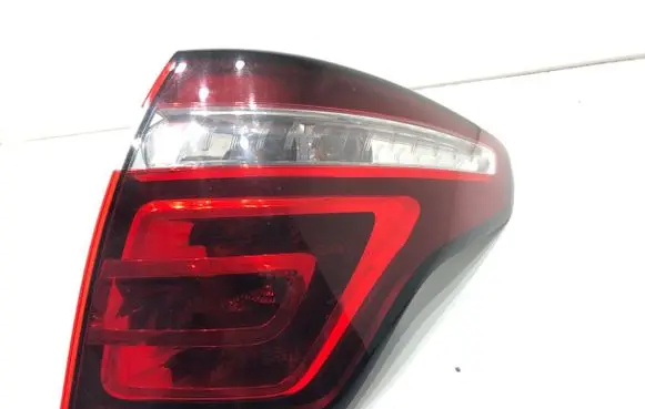 Citroen C4 I Picasso Rear/tail lights